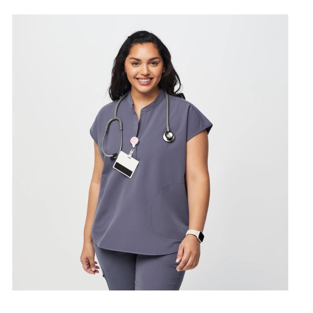 Figs Rafaela oversized scrub top
